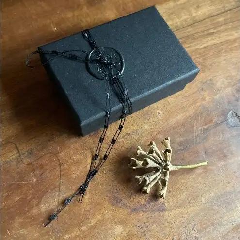 ブローチ ミツマタブローチ（brass）/　YUKIKOMATSUI ミツマタ 植物 真鍮 アンティーク ファッション 手作業 美濃市 岐阜県