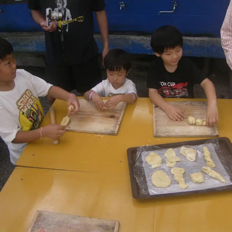 【世附川ロッジ】日帰りで「手ぶらで石窯パン」・BBQスペース付３名様（大人小人共通）