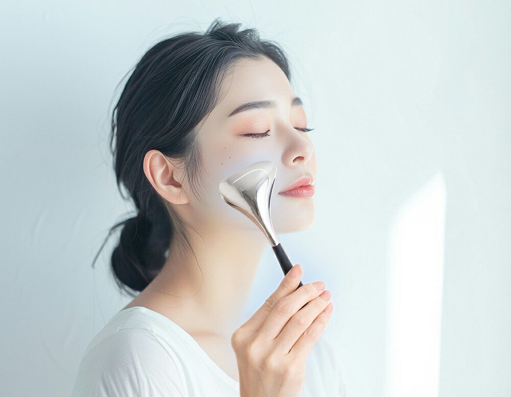 【ふるさと納税】瞬間COOL！ クーリングタッチ アイス ひんやり COOL フェイスケア【 兵庫県 高砂市 ふるさと納税】