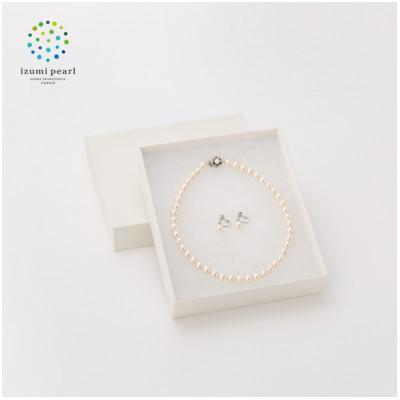 ふるさと納税 和泉市 《いずみパール》 貝パール9mmネックレス9mmイヤリング2点セット(ホワイト)簡易箱