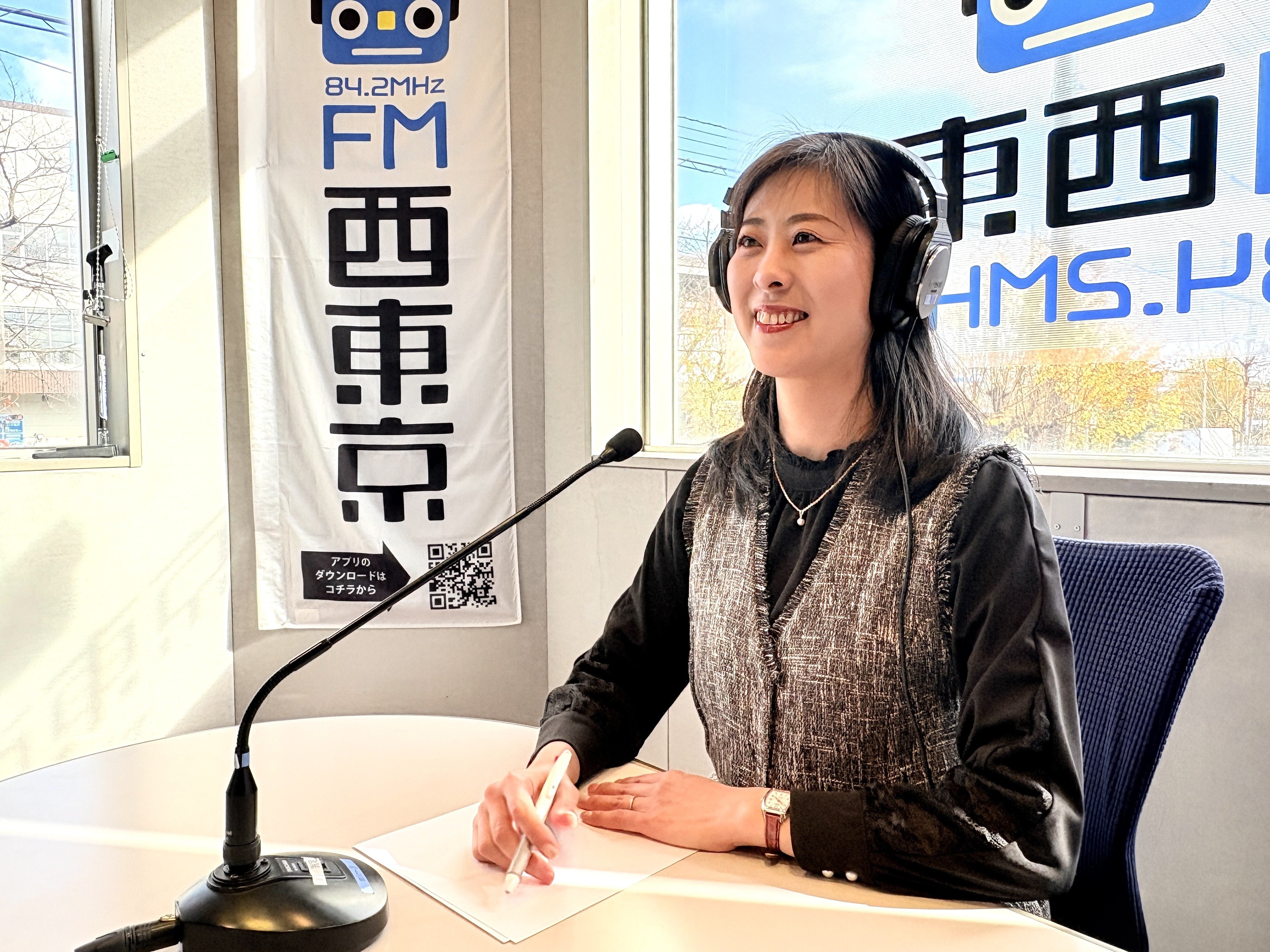 
                  ラジオ番組に出演してみたい！15分間生出演コース
                