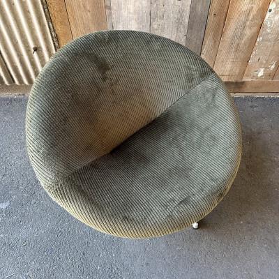 ふるさと納税 富田林市 Space Chair 1人掛け(スペースチェア)コーデュロイ オリーブ【SWOF】 |  | 01