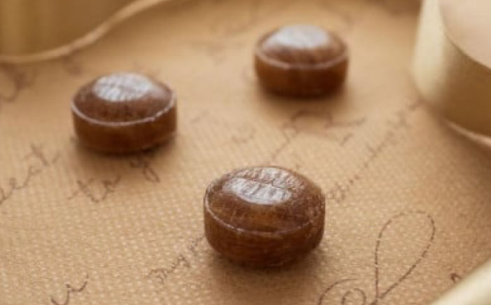 お菓子　保命丸（ハーブ入り保命酒あめ） 個包装 1袋80g×10袋 広島県福山市/八田保命酒舗 食品 飴 あめ のど飴 キャンディー [BAET001]