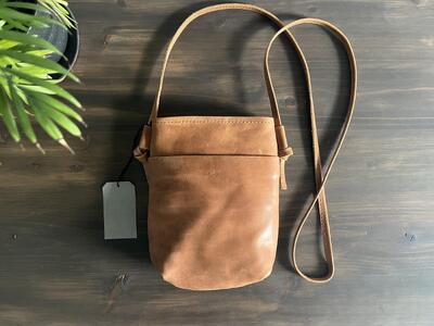 革職人が作る　本革サコッシュL　【ナチュラル】