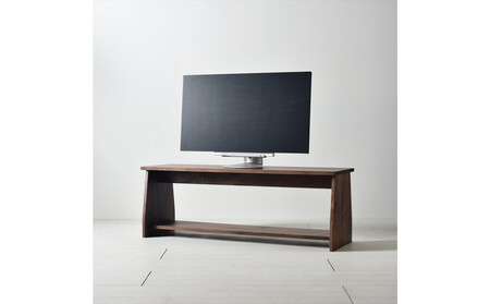 座面の下にモノが置けるシェルフベンチ ウォールナット無垢材 ベンチの他にもパソコンデスクやテレビボーとしても使えます