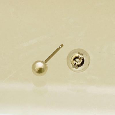 ふるさと納税 伊勢市 アコヤ真珠3.5mm　K14WG スタッドピアス　1731 |  | 02