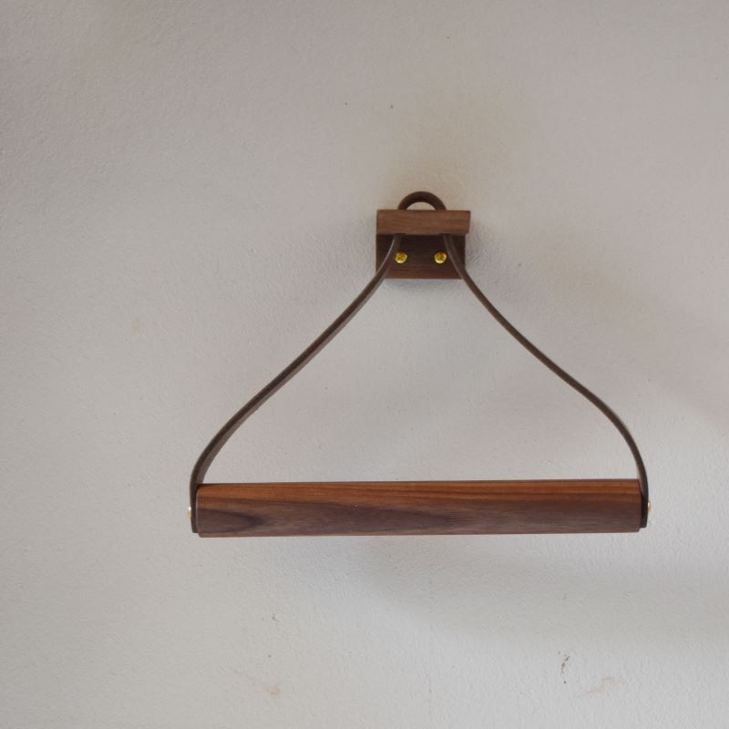 Teha’amana Towel holder テハマナ タオルホルダー ウォールナット ブラウン 革 皮 雑貨 おしゃれ レザー 本革 こだわりの逸品 地域特産品 ギフト 自分用 人気 おすすめ_イ