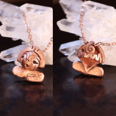 ふるさと納税 山梨県 【Do_goods】縄文ロマンを胸元に 純銅製 土偶「いっちゃん」ネックレス  659-296 |  | 01