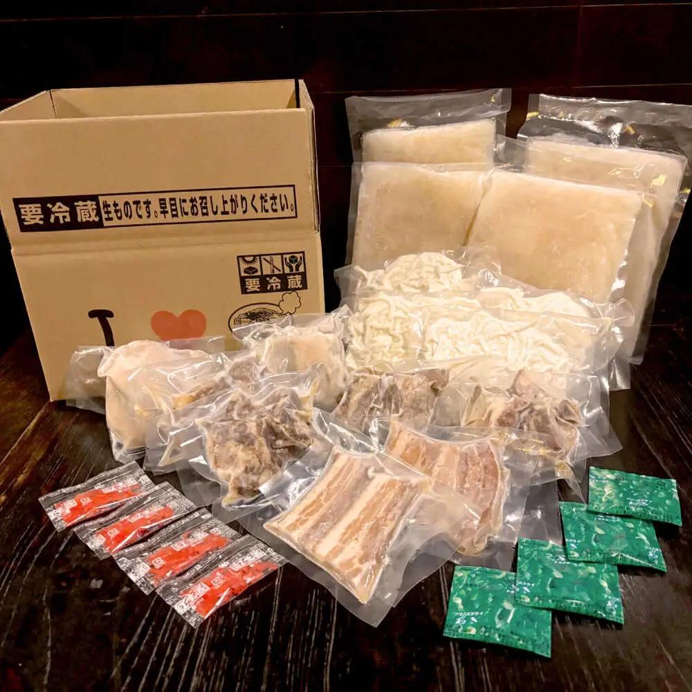 沖縄そば 【肉ぜんぶ盛り！】だるまそば 4食セット (三枚肉・ソーキ・軟骨ソーキ・てびち)   BCAO001 そば 