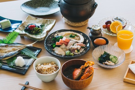 伊勢志摩 MOKU ISESHIMA ペア宿泊券(1泊2食付) 1日1組限定  旅行 観光 限定 オーベルジュ 鮨 伊勢 志摩 おすすめ 人気  旅行券 宿泊券 チケット クーポン 貸切 サウナ 高級