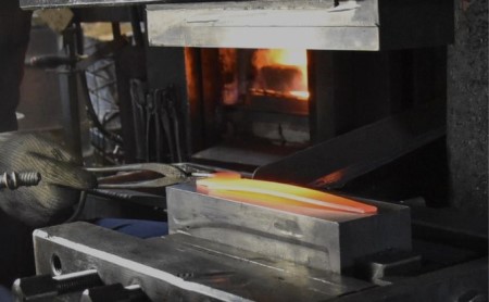 刈込鋏 青紙スーパー 裏スキ 240mm 喜八作 刈込鋏