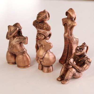 ふるさと納税 山梨県 【縄文アクセサリーDo_goods】純銅製 国宝土偶5体ミニオブジェ  659-924 |  | 02