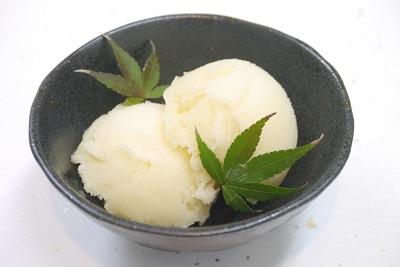 M135　和歌山の南高梅（ミニカップ10個セット）