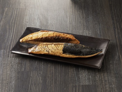 a10-957　焼津産 一本釣り かつお の なまり節 約750g