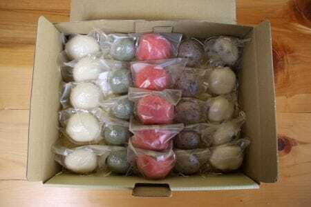 おもち５種セット（白餅・エビ餅・草餅、黒豆餅、黒米餅）