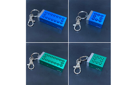 町工場職人がつくる、アルミ製ブロック型キーホルダー レッド