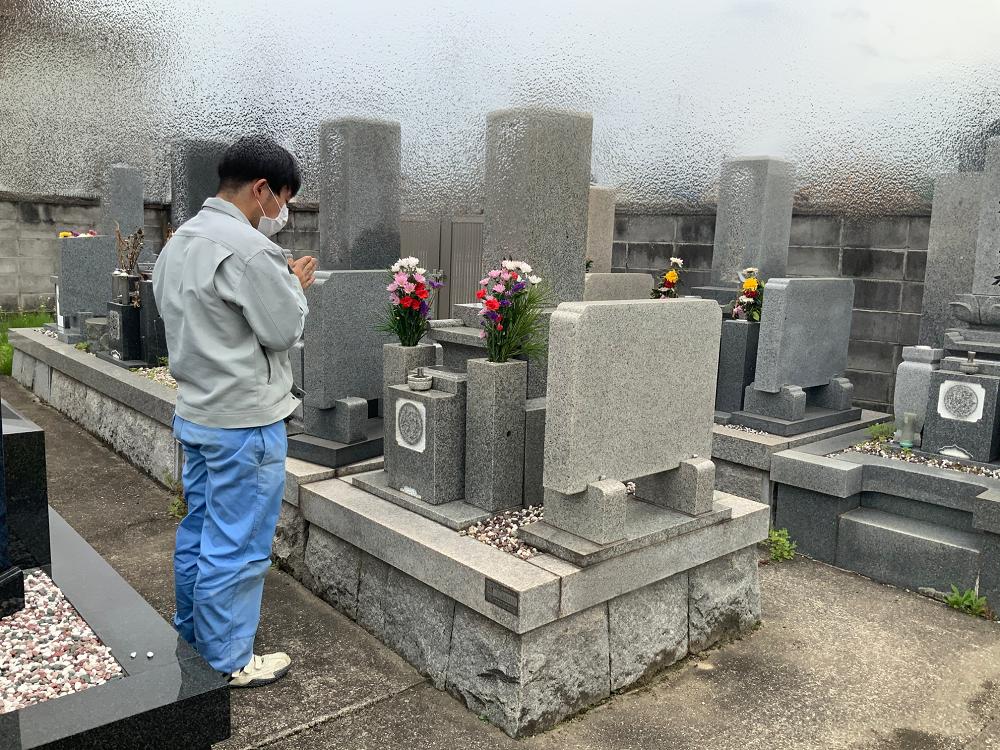 
お墓参り代行サービス（1回プラン）　墓石掃除　墓石洗い　お墓掃除代行　管理依頼　石専門
