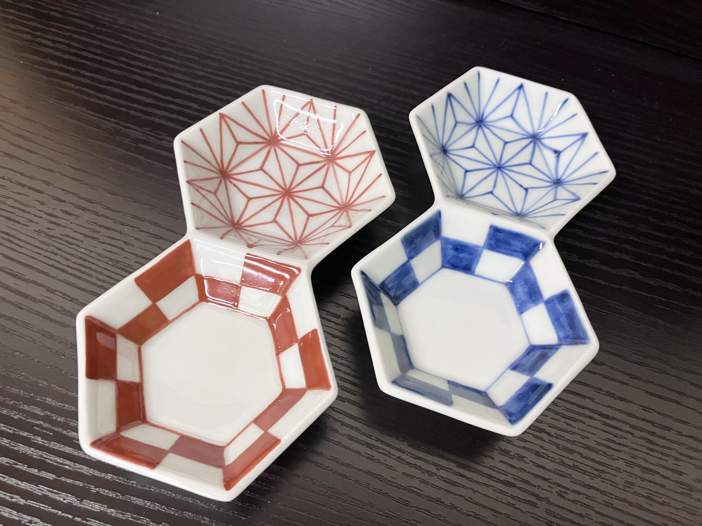 伊万里焼 麻市松亀甲二品盛（青・赤）  165-H554