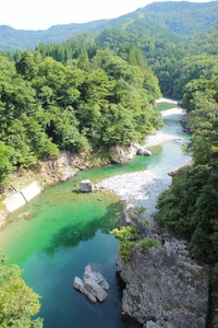 【先行予約】【数量限定】出羽蒸留所　シングルモルトウィスキー「小国・末吉」700ml×3本