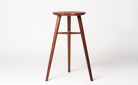 Crescent stool［walnut］ | 椅子 椅子 木工yamagen