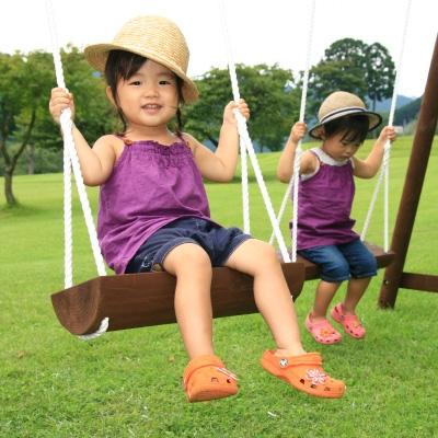 ふるさと納税 下北山村 木製ブランコ2人用(カーキ) |  | 01