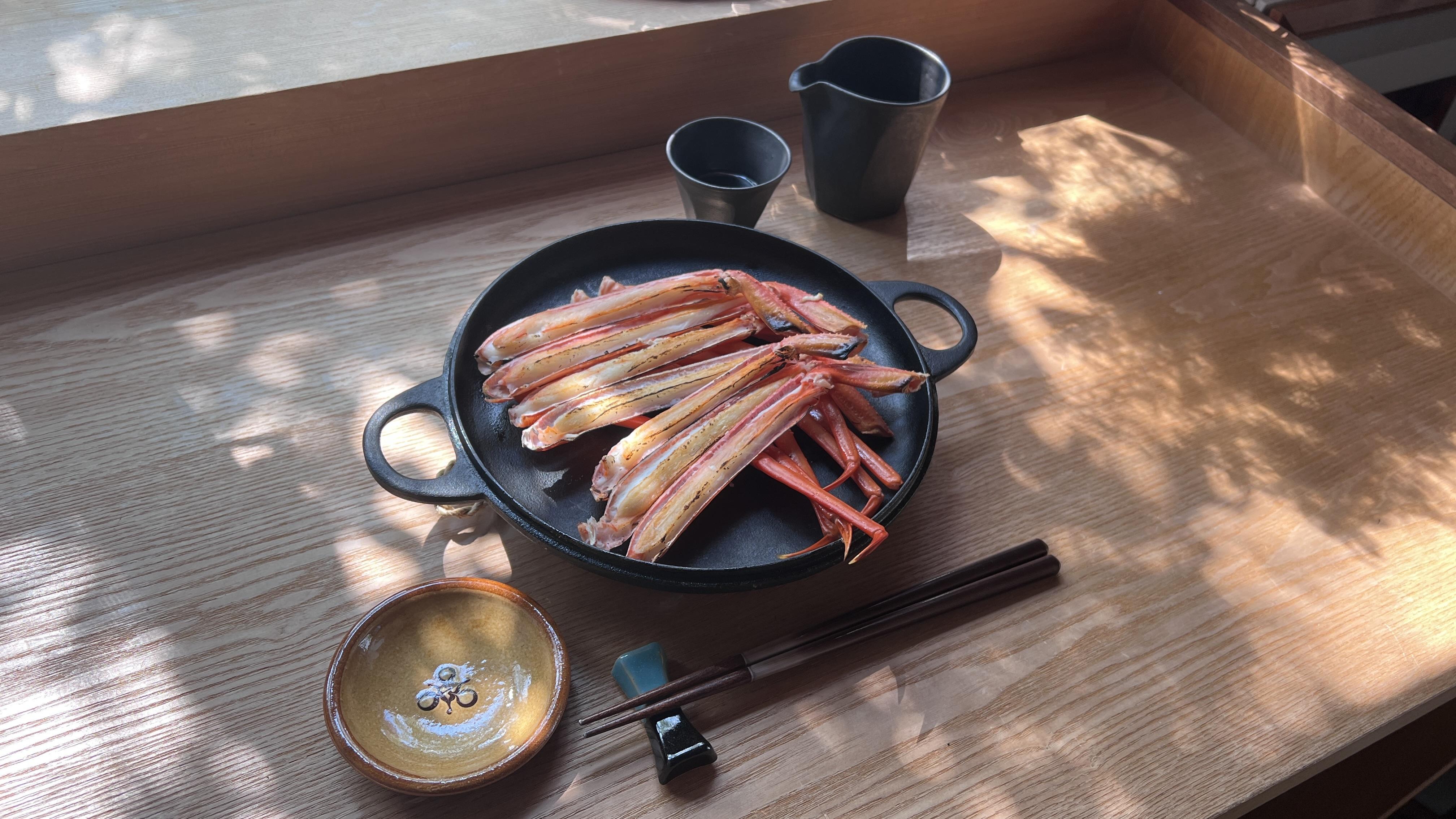 蟹屋の蟹鍋セット（境港産カット生紅ずわい蟹、鍋つゆ付き）2kg　年末年始　マルツ M15 1190