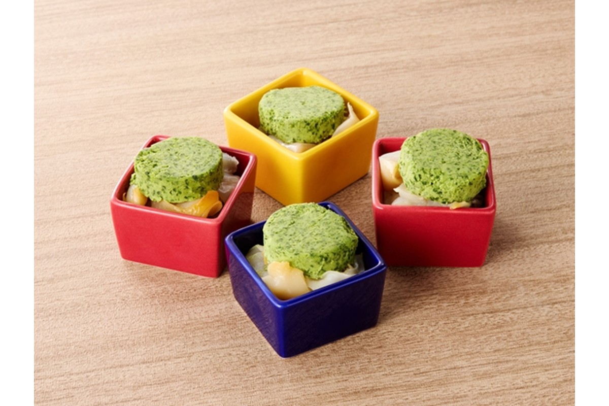 バイ貝のブルゴーニュ風（4個セット）ココット器付き　AN00092