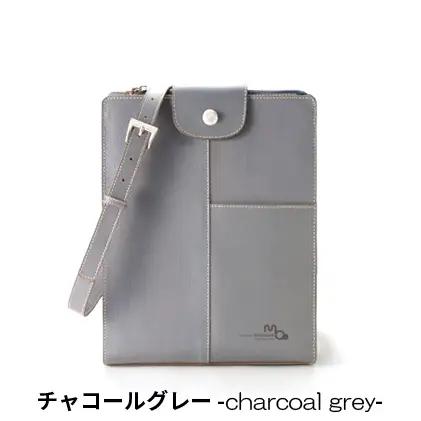 姫路レザーの縦型ショルダーバッグ（A4サイズ） 本革 iPad対応 レディース 通勤 就活 バーミリオン
