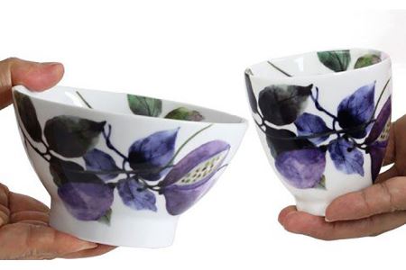 【美濃焼】「＆藍」 夫婦茶碗『秋華』柄【箸に名入れ可】【エー・アイ】 食器 ご飯茶碗 湯呑み 花柄 ペア [TAG007]