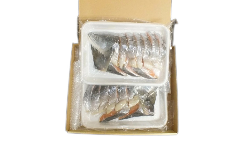 【北海道根室産】時しらず鮭切身600g×2P C-42100