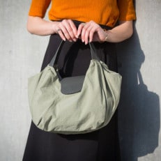 【豊岡鞄】TUTUMU BALLOON TOTE(S4200)オーク