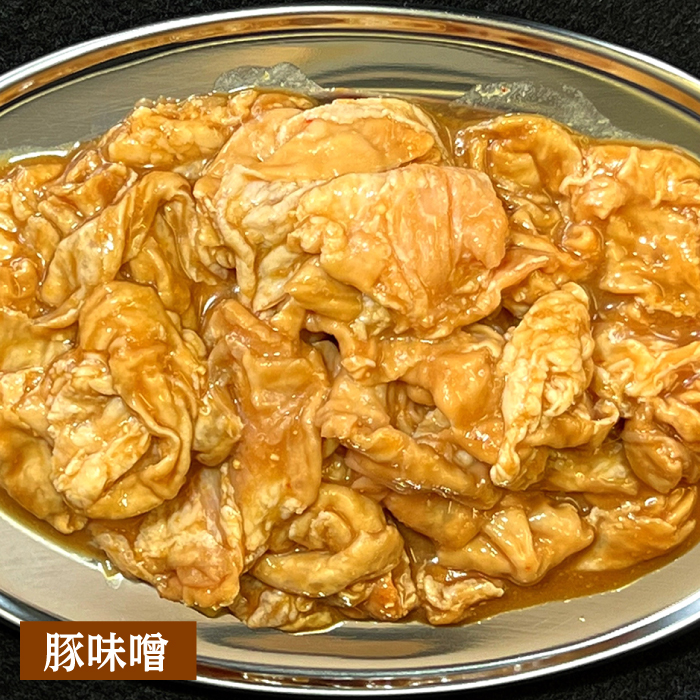 【12回 定期便 】ホルモン 塩焼き・ニンニク味噌焼きセット 総計7.2kg / 肉 豚肉 直腸 豚テッポウ 希少部位 国産 / 南島原市 / はなぶさ [SCN139]_イメージ5