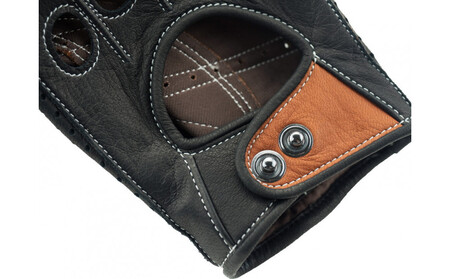 【ブラック×キャラメル/SS】ドライビンググローブ 補強付 フルフィンガー  カカザン  CACAZAN 革手袋 レザーグローブ メンズ レディース 鹿革 ディアスキン 補強付【 クルマ 車 ドライブ