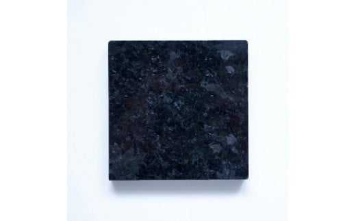 【mikage craft】オーディオボード (100mm × 100mm × 15mm)　黒（天然御影石）