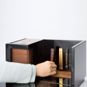 彦根仏壇 自由壇 (フリーダン) 黒戸 1基 小型仏壇 モダン仏壇 モダン モダン モダン カジュアル仏壇 リビング仏壇