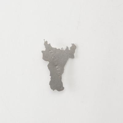 ふるさと納税 高松市 槙塚鉄工所 UMIKOTO 灯台 ブローチ2点セット (高松 赤灯台+高松市の形状) |  | 02