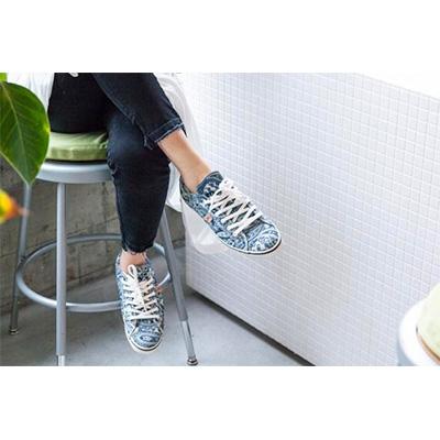 ふるさと納税 福山市 デニム抜染(ばっせん)スニーカー　27.5cm |  | 03