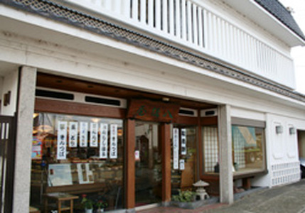銘菓　栗入りきんつば　１箱（１５個入り）