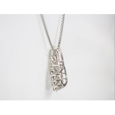 ふるさと納税 甲府市 1.30ct　バゲット&ラウンドダイヤモンドペンダントP3183PT |  | 02