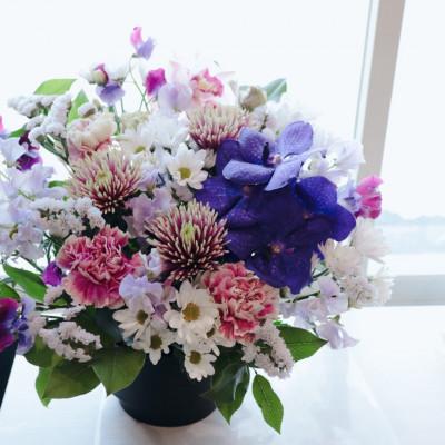 ふるさと納税 筑西市 【7月お盆用】仏花アレンジメント/LLサイズ【7月上旬〜中旬発送】 |  | 01