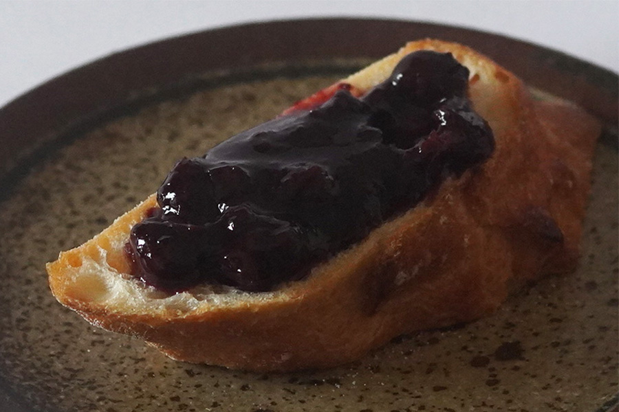 しなのブルーベリー農園「信濃町産ジャム詰め合わせ」 ブルーベリージャム150g、カシスジャム150g、ブルーベリーの花の非加熱はちみつ160gの3個セット【長野県信濃町】