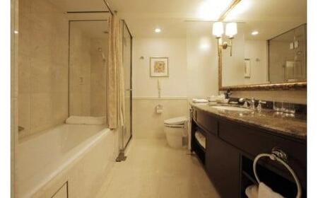 ホテルニューグランド ツインルーム ペアご宿泊券(1泊朝食付)