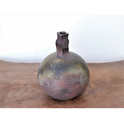 【ふるさと納税】備前焼 一輪挿し・玉(数量限定品)　st-010【1272152】
