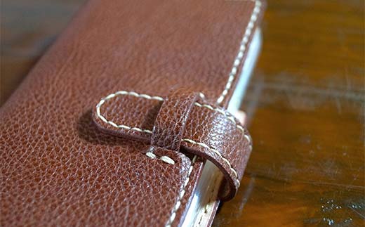 本革製手帳型iPhoneカバー （iPhone 16 Plus用）＜グリーン＞  F6L-1311