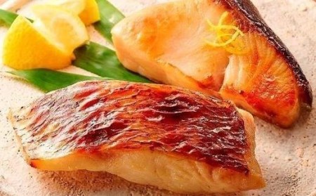 愛媛県産真鯛とブリの柚庵漬け 各２パック | 海鮮 魚介 鯛 ブリ ブリ ブリ ブリ ブリ ブリ ブリ ブリ ブリ ブリ 簡単調理のお惣菜 惣菜 ご飯のお供 酒の肴 愛媛県 松山市【TS029_x】