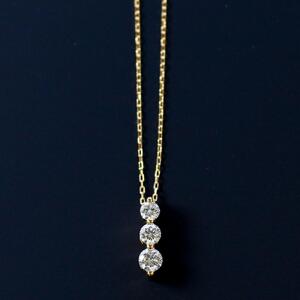 【K18イエローゴールド ラボダイヤモンドネックレス】0.435ct 3粒ダイヤのトリロジーネックレス 上品な美しさ 長さ50cm　K18-N006