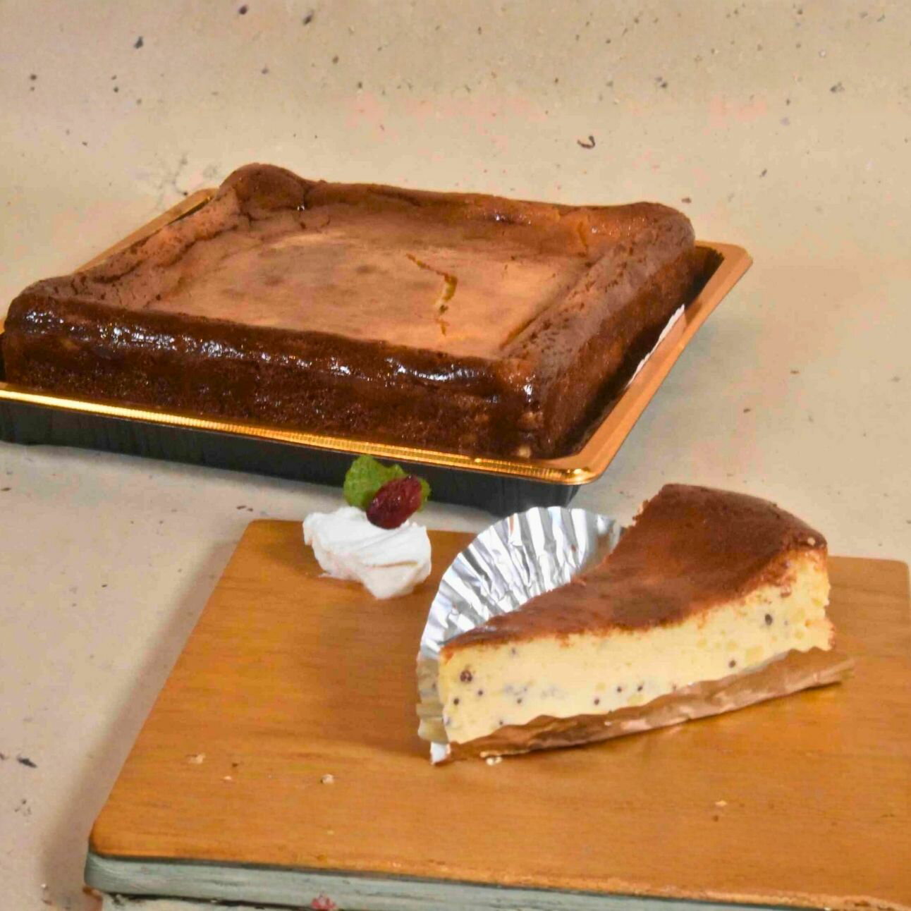 【ふるさと納税】えごまチーズケーキ　古民家カフェ 鍵屋　チーズケーキ えごま 冷凍 焼き菓子 スイーツ ギフト