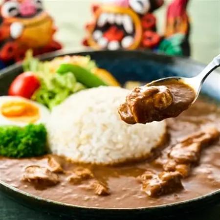 煮込み豚カレー　200g×3個セット【配送不可地域：離島】【1643452】