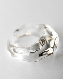 HARIO イヤーカフ「リフレクション」シリーズ［HAA-RF-EC］_EB15｜耐熱 ガラス アクセサリー ハリオ ランプワークファクトリー 職人 繊細 フォーマル カジュアル きれいめ おしゃれ 