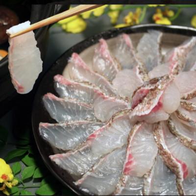 ふるさと納税 南伊勢町 鯛 皮つき しゃぶしゃぶ 100g 4袋セット 刺身カット済 伊勢志摩産 熟成鯛で海鮮丼におすすめ |  | 02